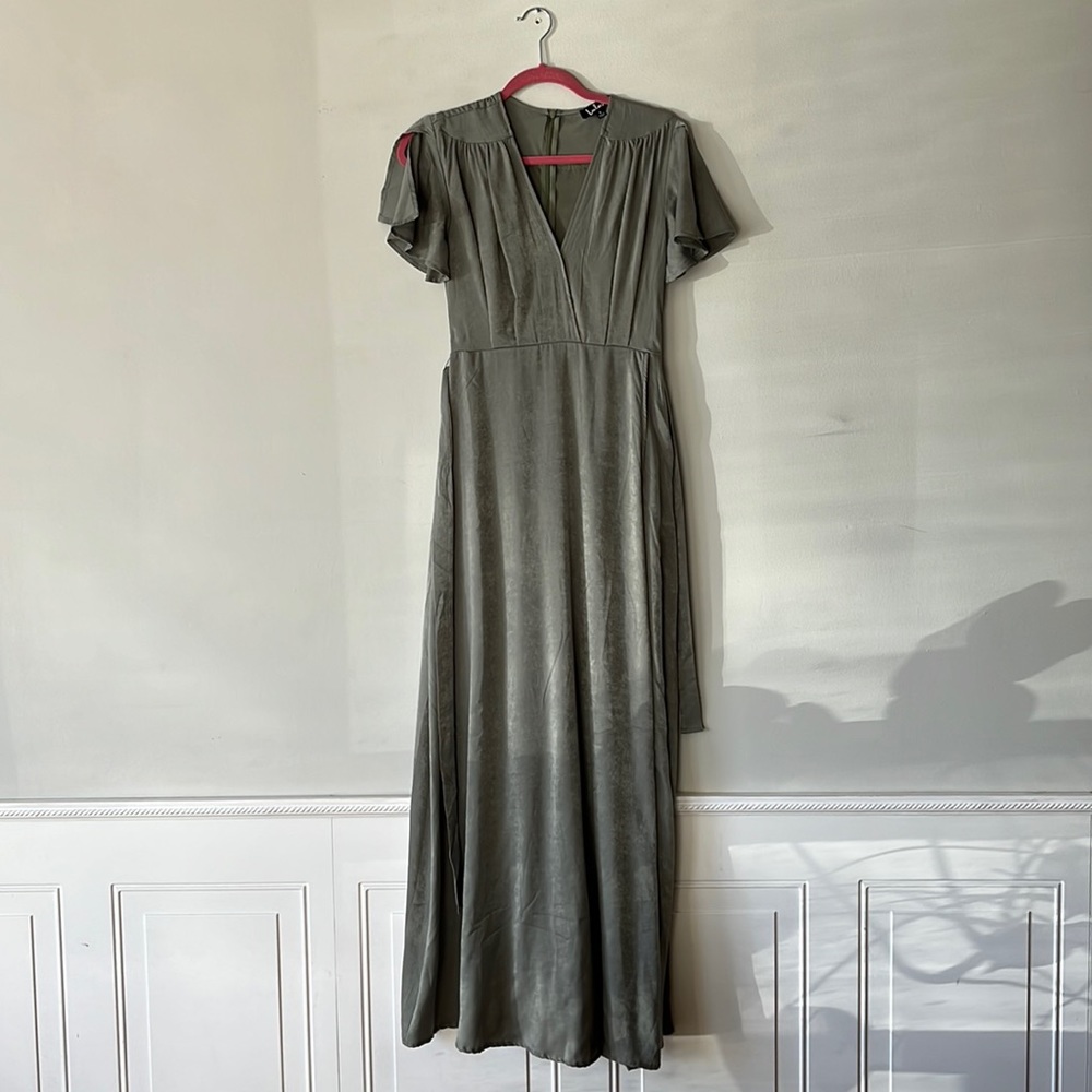 Lulu’s Sage Green Bridesmaid/Formal Dress